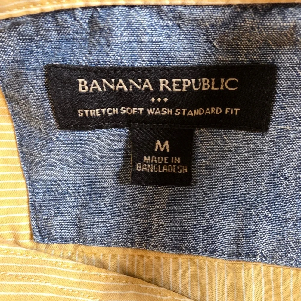 Banana Republic Mens Standard Fit Soft Wash Striped Button Down Shirt Yellow M
